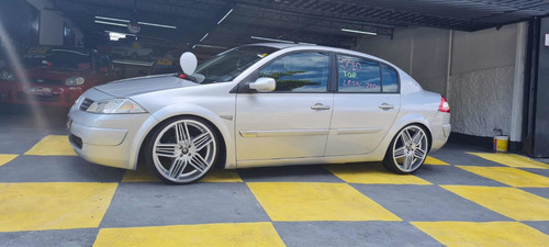 Imagem 5 de 15 de Renault Megane 2010 1.6 Dynamique Hi-flex 4p