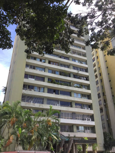 Venta Apartamento 143m2 3h+s/3b+s/1p Santa Fe Norte 5810