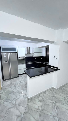 Alquiler De Apartamentos En La Trigaleña Residencia Castellana Plaza - Wc