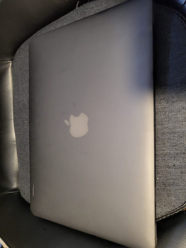 Macbook Air Plata 13.3 Mod A1466 - Impecable (Usado)