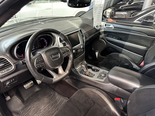 Jeep Grand Cherokee 6.4 Srt-8 At
