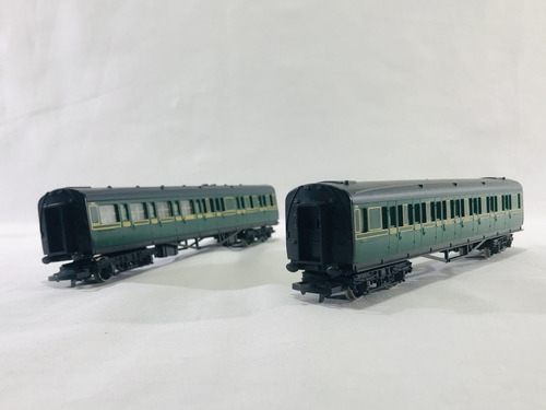 Imagen 5 de 10 de Nico Set D 4 Coches Hornby Ingleses C/interiores H0 (fph 36)