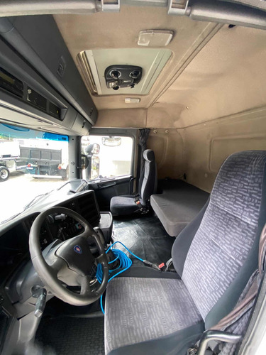 Imagem 8 de 10 de Scania G420