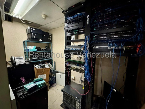 Se Vende Oficina En Campo Alegre
