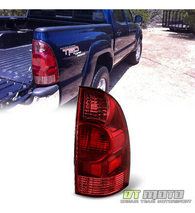 For 2005-2008 Toyota Tacoma Pickup Tail Light Brake Lamp Yyk