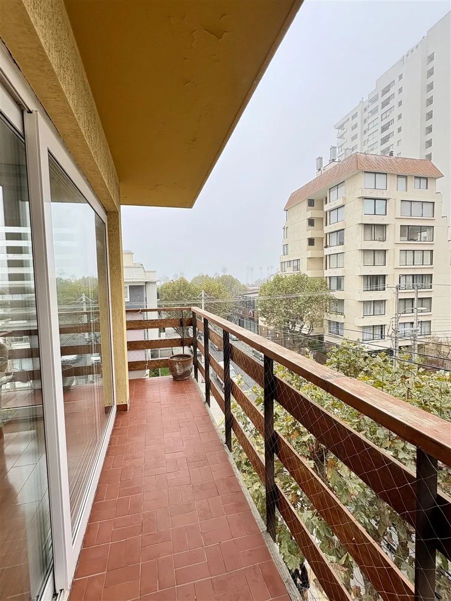 Imagen 4 de 13 de Departamento En Venta De 3 Dorm. En Viña Del Mar
