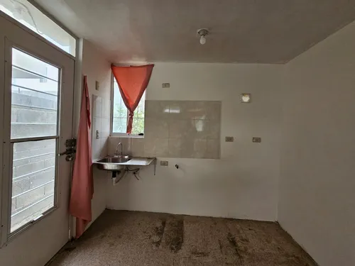 Casa En Venta-alianza, Fraccionamiento Oporto, Cdad. Benito Juárez, N.l. (34783571352)