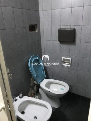 Imagen 8 de 10 de Excelente Local Con Sótano.