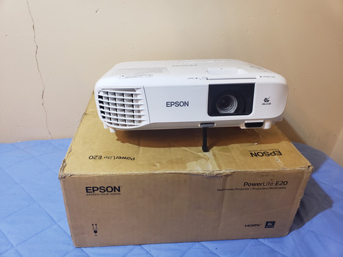 Proyector Epson Powerlite E20 Hdmi 3400 Lúmenes Seminuevo Blanco