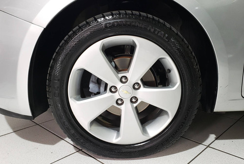 Imagem 8 de 9 de Chevrolet Cruze 1.8 Lt 16v Flex 4p Automático