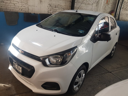 Imagen 1 de 15 de Chevrolet Beat Lt 2018