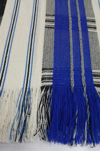 Imagen 5 de 6 de Poncho Costeño Dinastía Azul