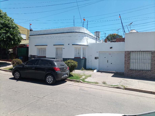 Casa Para 2 Familias En Venta En Barrio Parque