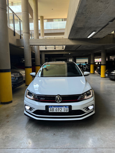 Volkswagen Vento 2.0 Gli