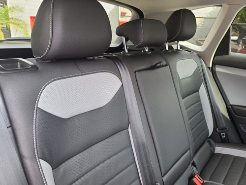 Volkswagen Taos 1.4 Tsi Highline At