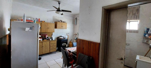 Venta Casa 2 Dorm C/cochera Sobre Av. 7 De Marzo