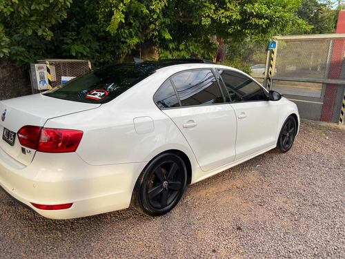 Volkswagen Vento 2.5 Luxury 170cv