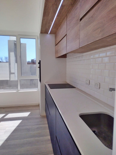 Imagen 3 de 6 de Venta Departamento De Categoría A Estrenar Tandil