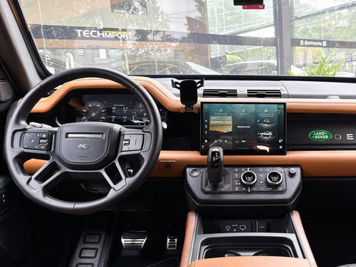 Land Rover Defender 3.0 D300 TURBO DIESEL MHEV 110 X-DYNAMIC HSE AWD AUTOMÁTICO