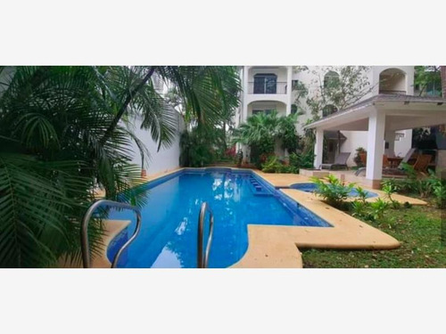 Imagen 1 de 6 de Terreno En Venta Supermanzana 313