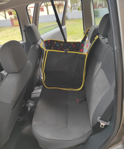 Imagem 6 de 10 de Capa Pet Carro - Banco Inteiro Ou Metade - Várias Estampas