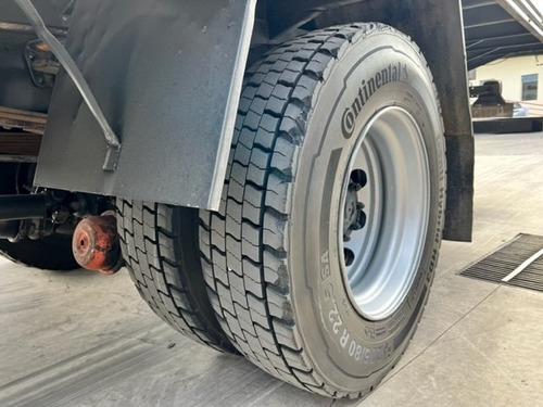 Imagem 4 de 13 de Vw 15180 15 180 Worker Caminhao Toco Bau 9,00m = 1319 1519