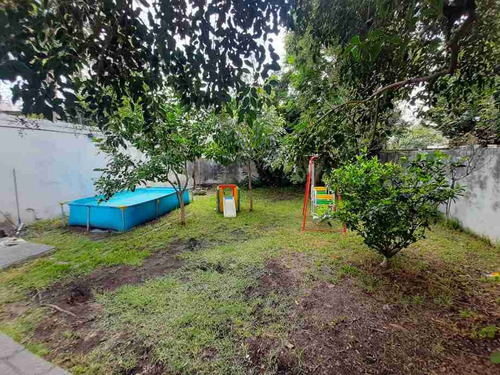 Imagen 4 de 5 de Chalet En Venta En Ituzaingo Norte