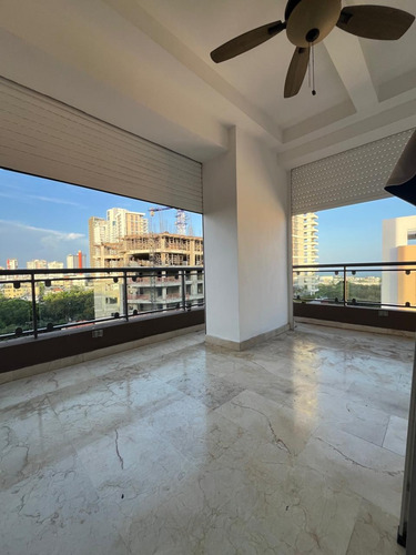 Vendo Apto En Cacicazgos, Uno Por Piso, 301 Metros.