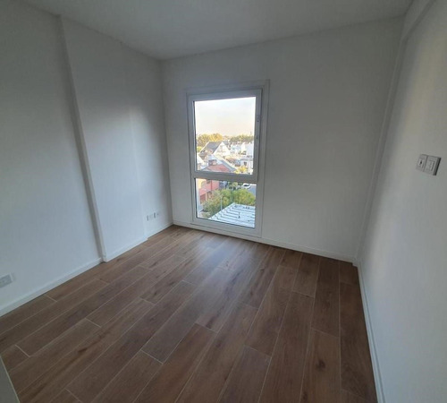 Departamento En Venta Ubicado En Villa Luro, Capital Federal, Buenos Aires