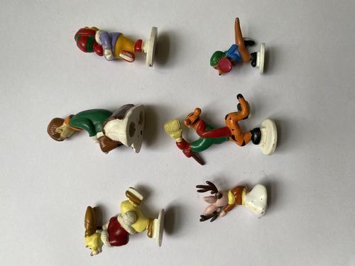 Winnie Pooh Figuras Navideñas Sonrics (Usado)