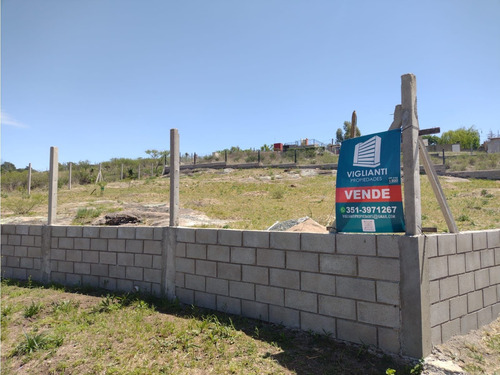 Imagen 1 de 12 de Villa Santa Cruz Del Lago- A Mtrs. De La Ruta A Tanti