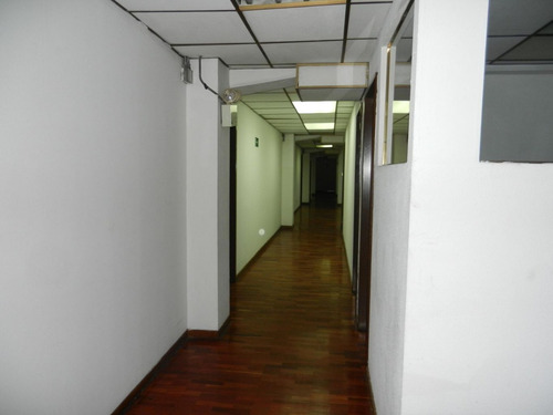 Imagen 2 de 28 de Ls Alquila Edificio La Urbina 23-9762
