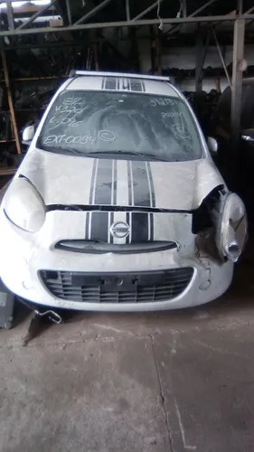 Imagem 12 de 19 de Sucata Nissan March Somente Para Vendas De Peças