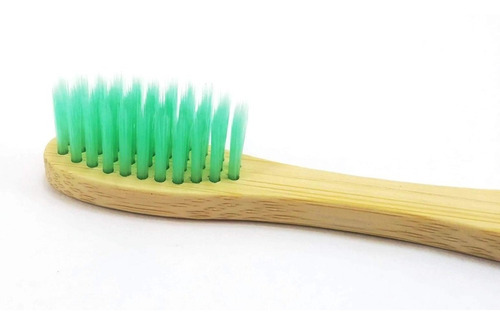 Imagen 4 de 10 de Cepillo Dientes Madera Bambu Ecologico Cerda Suave