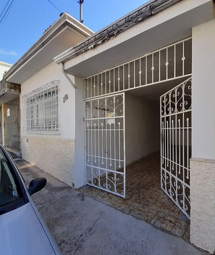 Imagem 2 de 15 de Casa Para Venda Em Bragança Paulista, Centro, 3 Dormitórios, 2 Banheiros, 1 Vaga - 421_2-1231213