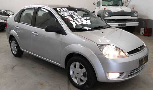 Ford Fiesta Sedan 1.6 Flex 4p 2006