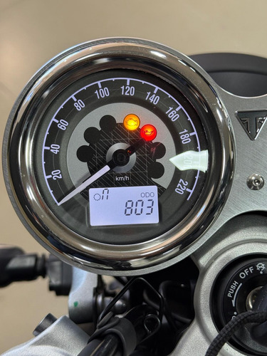 Triumph Speed Twin