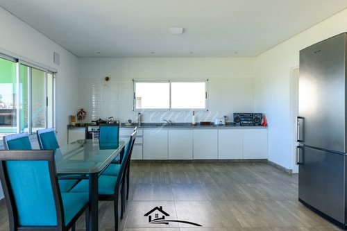 Imagen 6 de 30 de Casa En Alquiler En El Barrio Privado Lagos De Canning.