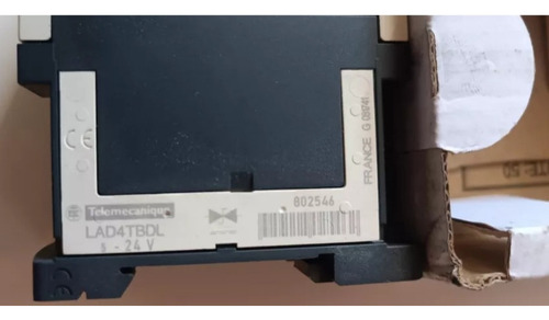 Contator Auxiliar Bobina 24vdc2nc/3no Cad32 Bl Telemecanique