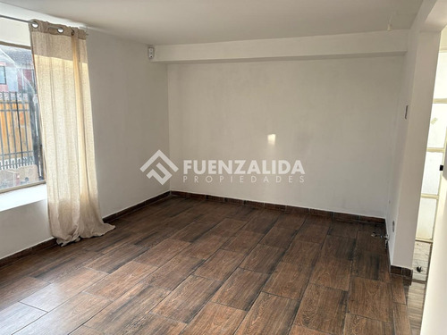 Casa En Arriendo De 4 Dorm. En Maipú