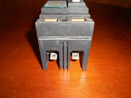 Disyuntor Breaker De 40 Amp. Ge. (Usado)