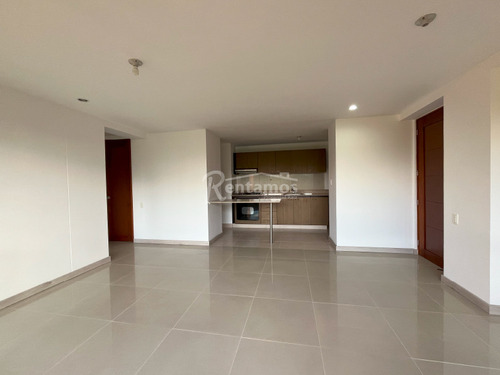 Apartamento En Arriendo En Benedictinos. Cod A776241