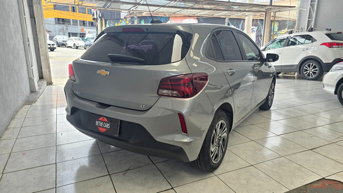 Chevrolet Onix plus 1.0 Lt 4p