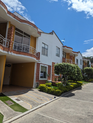 Casa Conjunto Pinares Campestre Piedecuesta - Casa Esta Alquilado