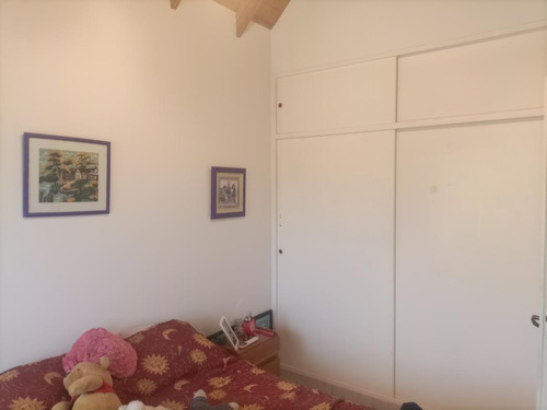 Imagen 16 de 17 de Casa En Alquiler En Campos De Álvarez, 5 Ambientes.
