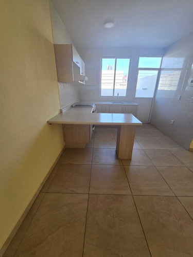 Casa En Venta Con 4 Locales Comerciales