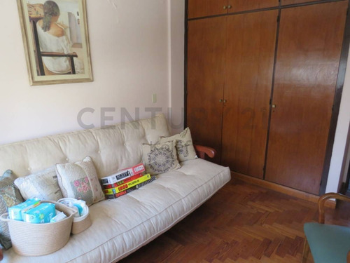 Imagen 16 de 21 de 53 Esquina 4. Departamento De 3 Dormitorios En Venta, La Plata.-