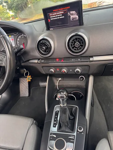 Audi A3 1.2 Attraction Sline