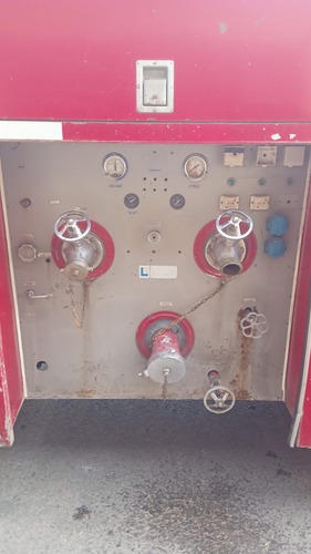 Camion Ford F600 Autobomba V8 Nafta, Permuta, Financio%, Liq