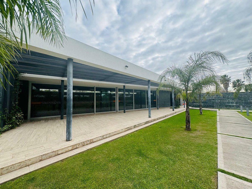 Venta| Departamento 3dorm -patio- Cochera Jardin Claret Summum Zona Norte